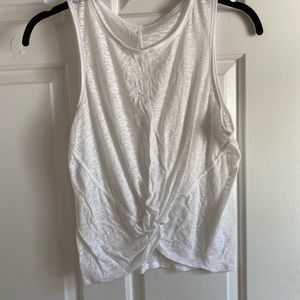 Lululemon tank with a knot